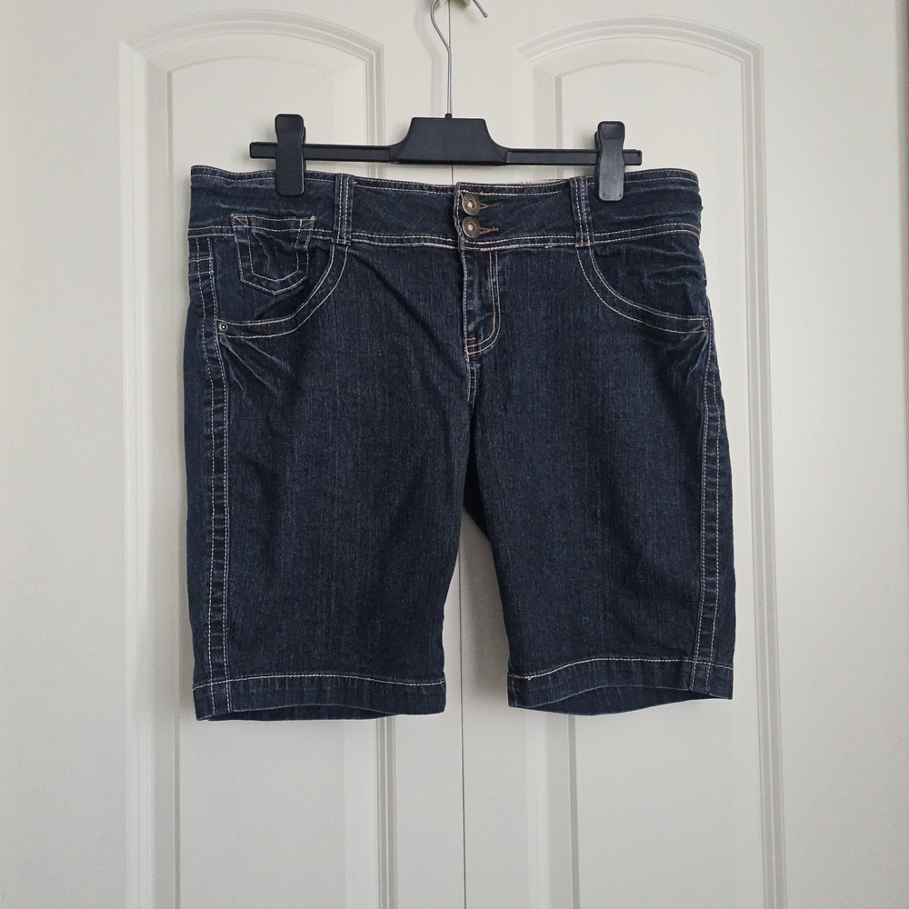 BONGO Jean Shorts Bermuda Dark Blue Sz 17